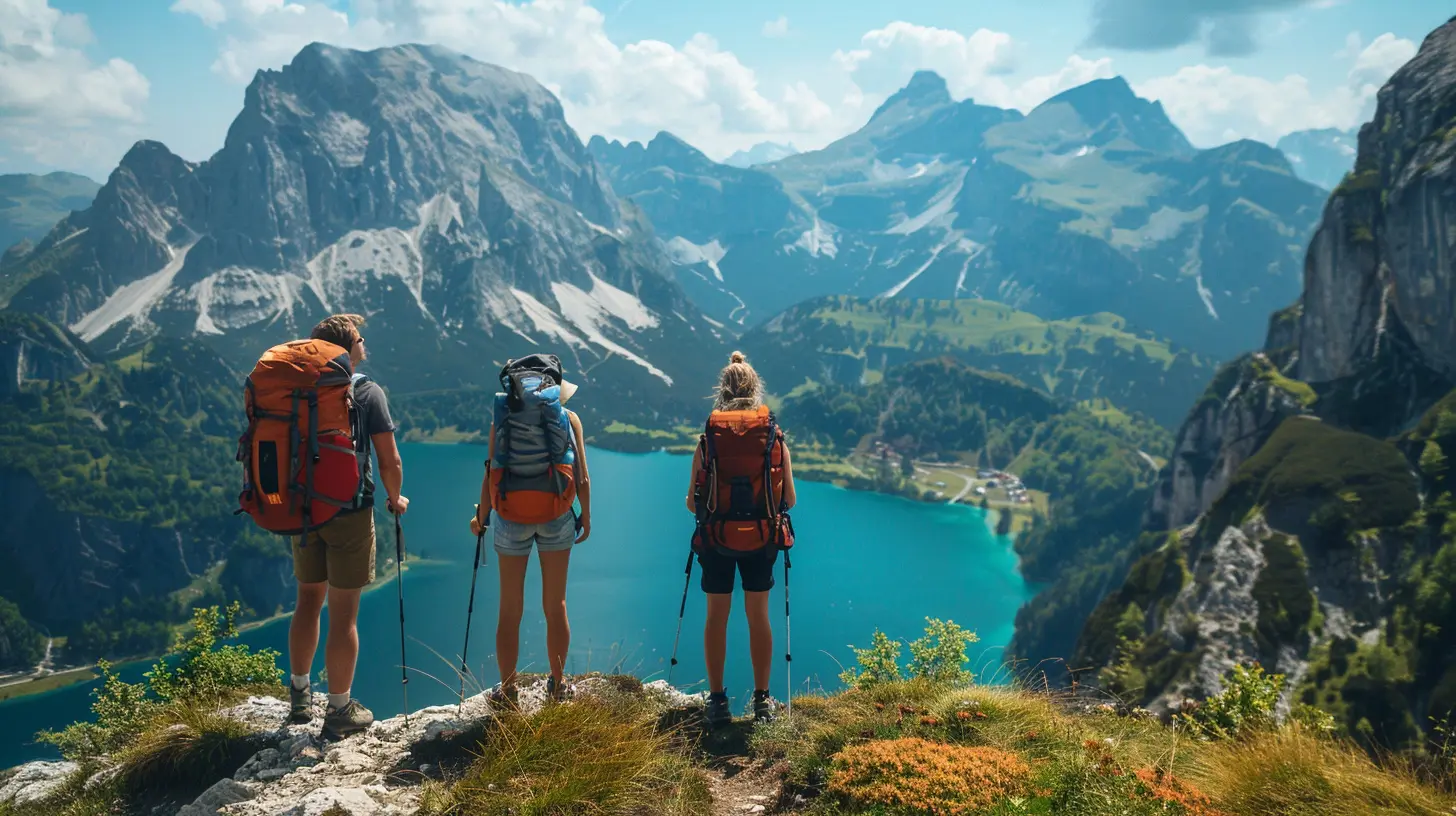 Diving? Trekking? The Best Apps for Adventure Travelers
